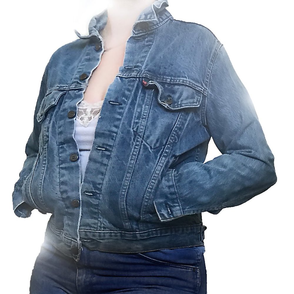 ❤️SOLD❤️Vintage Levi's Denim Jacket - Picture 1 of 8